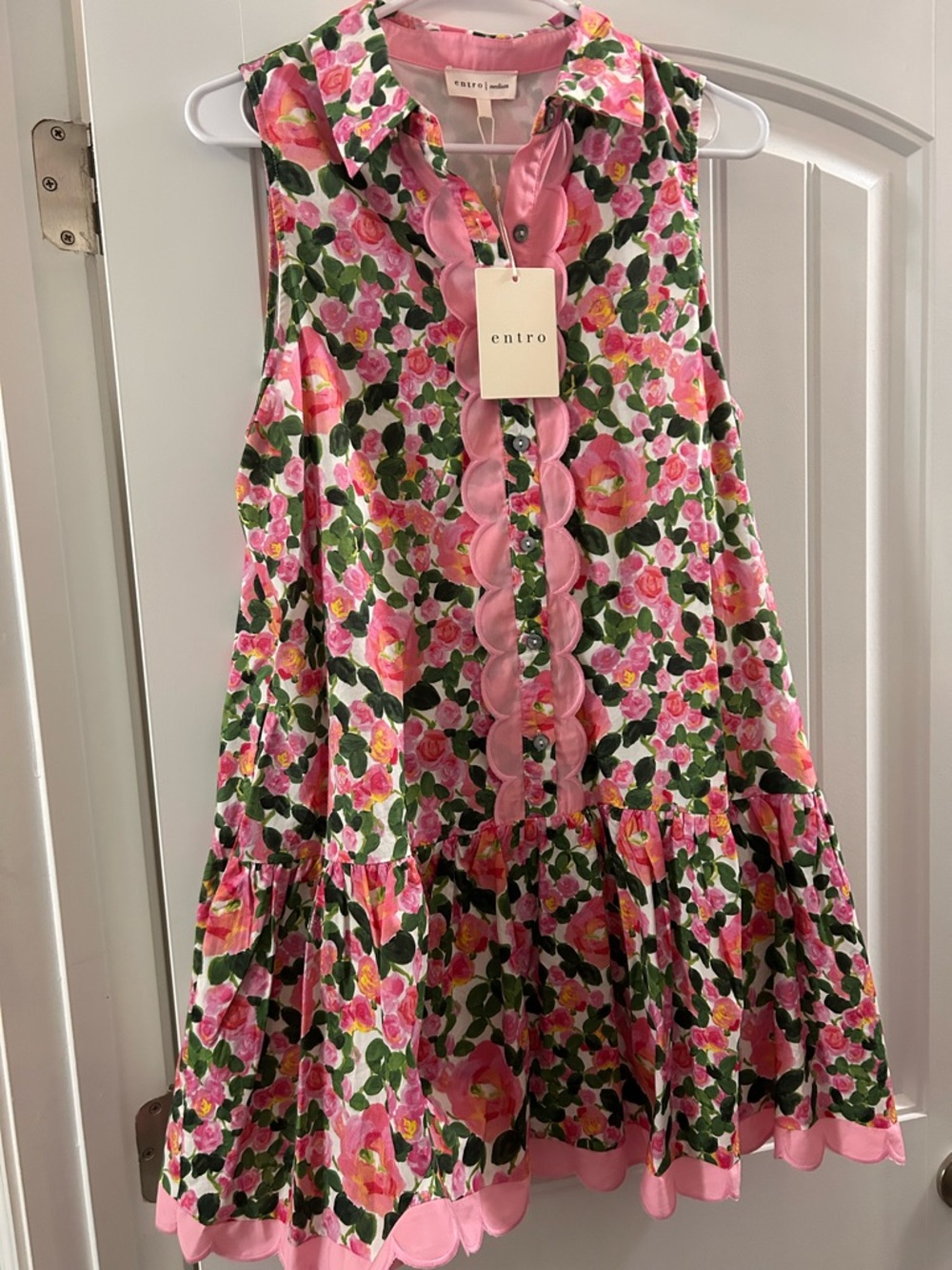 entro Pink Floral Sleeveless Scallop-Trim Dress